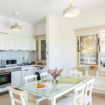 Artisan Seafront 1 וילה *