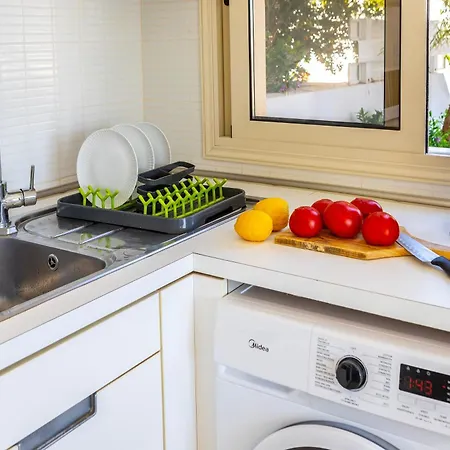 וילה Artisan Seafront 1 *