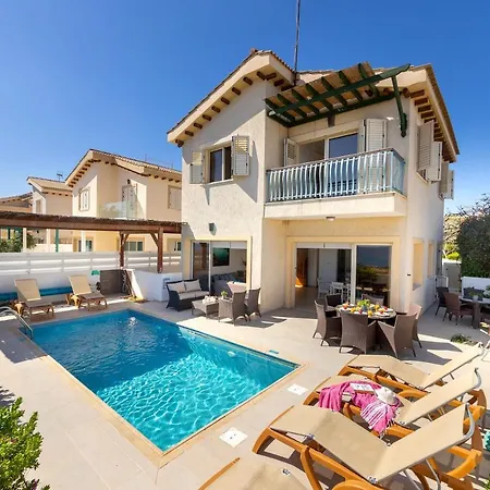 Villa Artisan Seafront 1