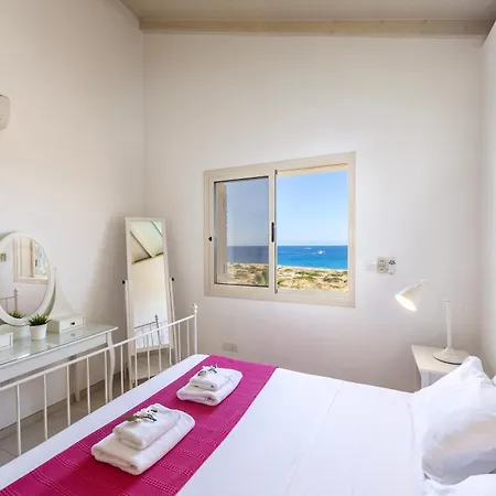 Artisan Seafront 1 Villa