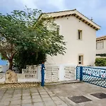 Villa Artisan Seafront 1