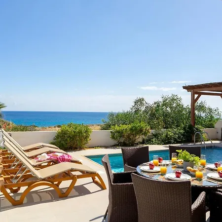 Artisan Seafront 1 Willa *