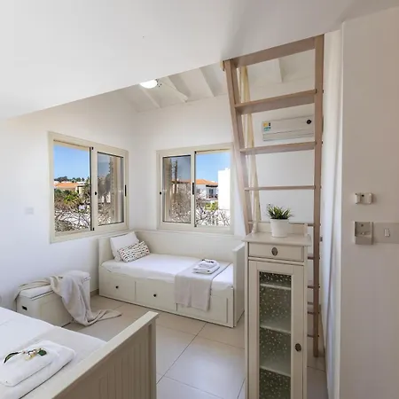 Willa Artisan Seafront 1 Protaras