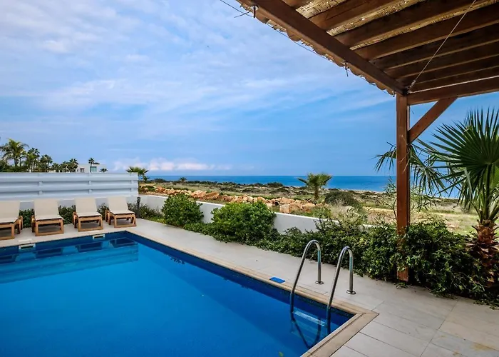 Artisan Seafront 1 Villa