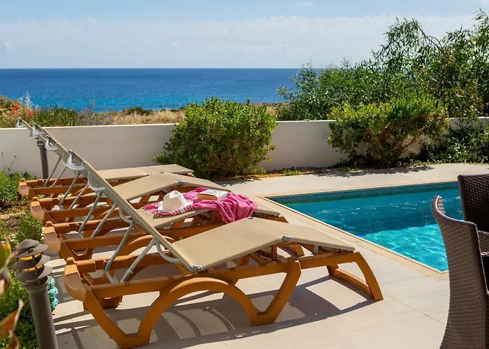 Artisan Seafront 1 Villa